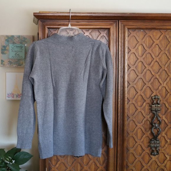 White Stag Crossover Ribbed V-Neck Sweater - Grey Heather #WL40324 - Picture 4 of 16